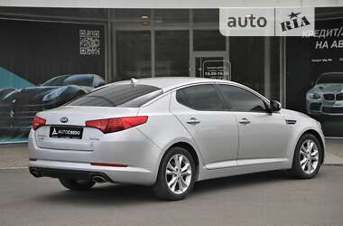 Седан Kia Optima 2012 в Харкові