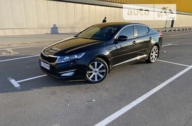 Седан Kia Optima 2012 в Киеве