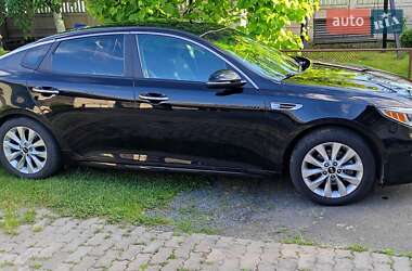 Седан Kia Optima 2016 в Ровно
