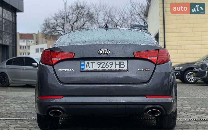 Седан Kia Optima 2012 в Белой Церкви
