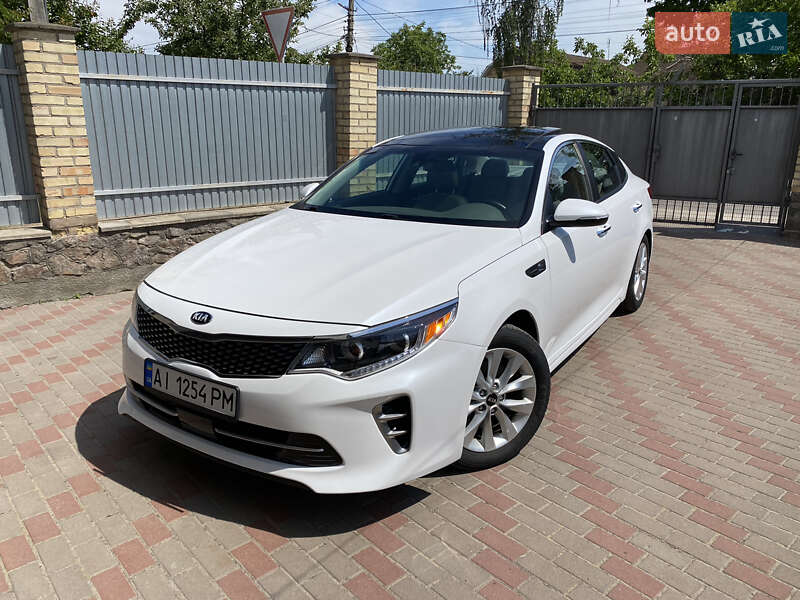 Седан Kia Optima 2016 в Киеве