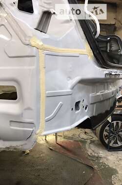 Седан Kia Optima 2015 в 