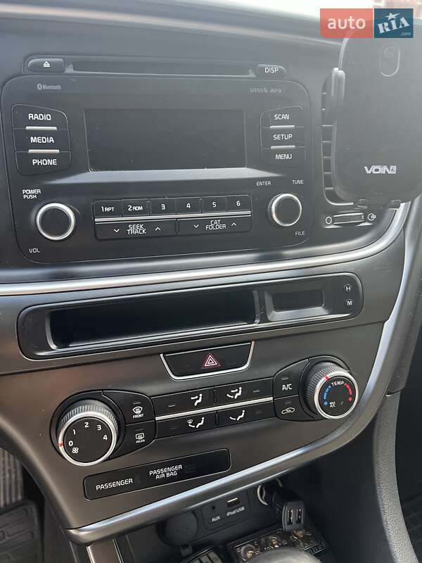 Седан Kia Optima 2015 в Дніпрі