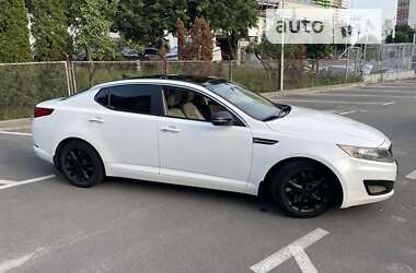 Седан Kia Optima 2012 в Ивано-Франковске