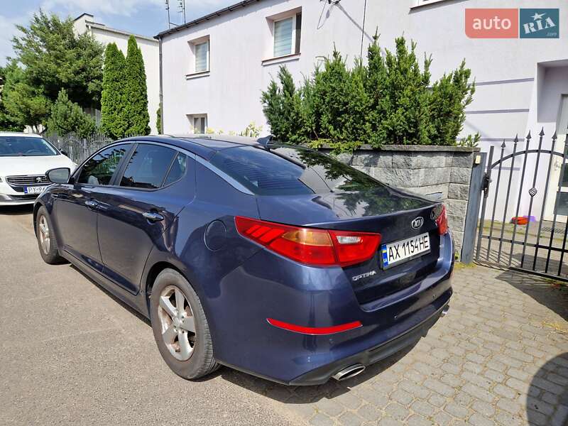 Седан Kia Optima 2014 в Харкові