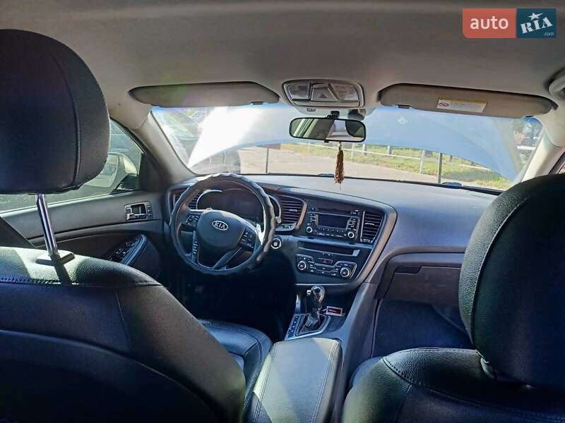 Седан Kia Optima 2011 в Одессе