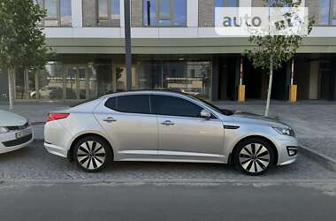 Седан Kia Optima 2013 в Києві