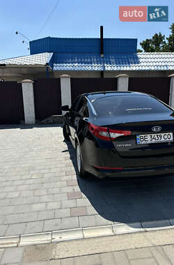 Седан Kia Optima 2011 в Вознесенську