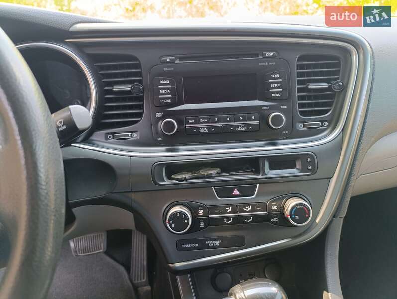 Седан Kia Optima 2014 в Миколаєві