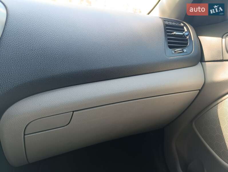 Седан Kia Optima 2014 в Миколаєві