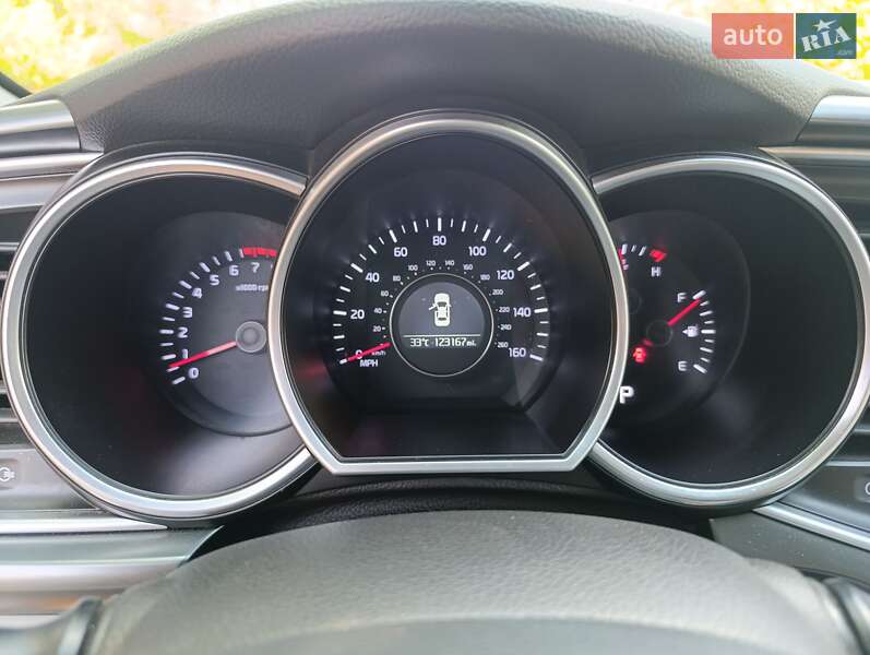Седан Kia Optima 2014 в Миколаєві