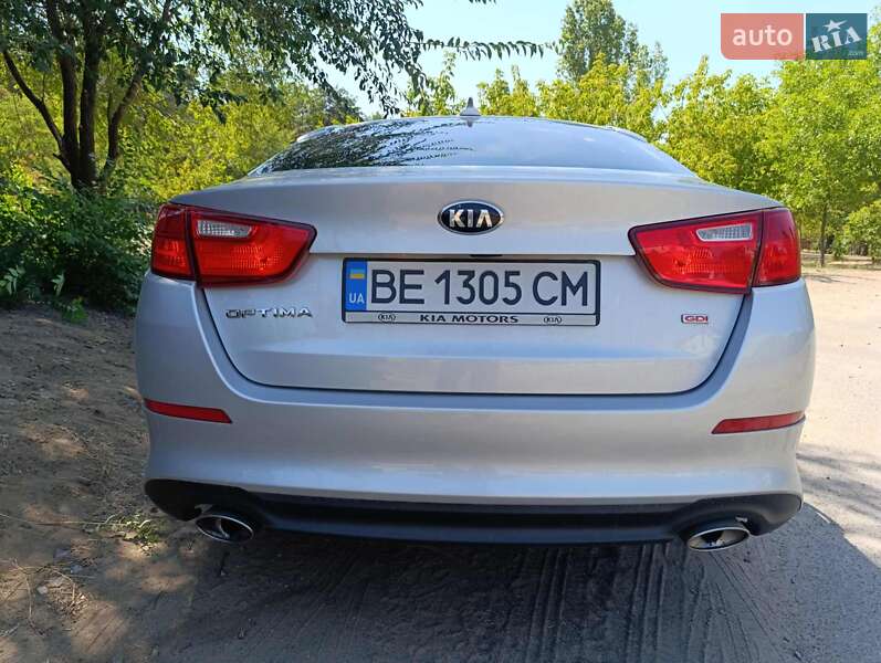 Седан Kia Optima 2014 в Миколаєві