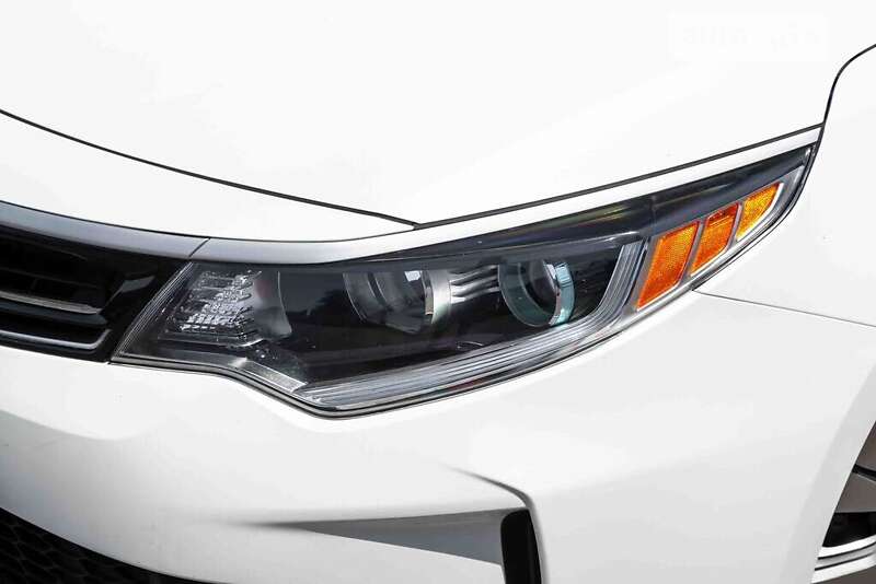 Седан Kia Optima 2017 в Львове