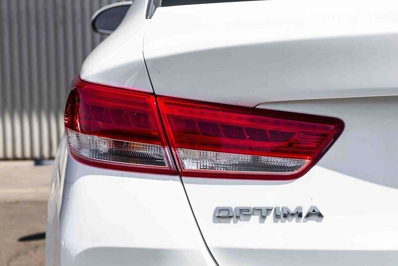 Седан Kia Optima 2017 в Львове
