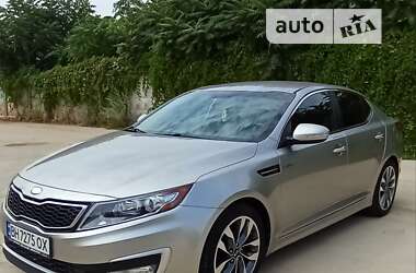 Седан Kia Optima 2013 в Одессе