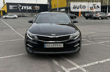 Седан Kia Optima 2017 в Києві