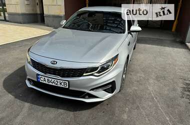 Седан Kia Optima 2019 в Умані