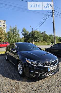 Седан Kia Optima 2016 в Львове