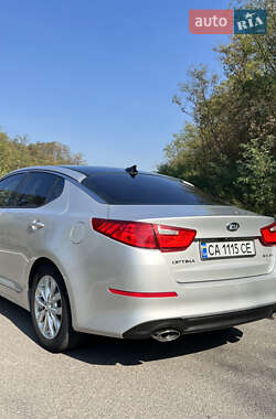 Седан Kia Optima 2014 в 