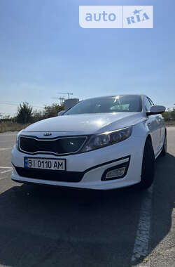 Седан Kia Optima 2014 в Киеве