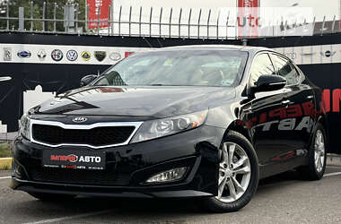 Седан Kia Optima 2013 в Киеве