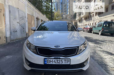 Седан Kia Optima 2012 в Одессе