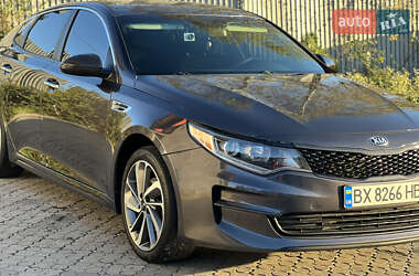 Седан Kia Optima 2017 в 