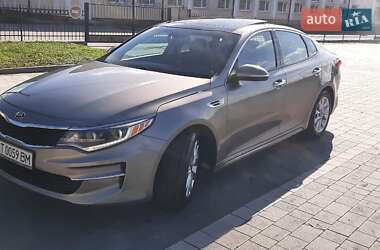 Седан Kia Optima 2016 в 