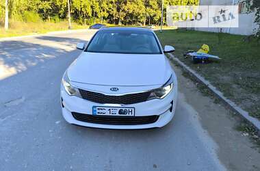 Седан Kia Optima 2017 в Львові