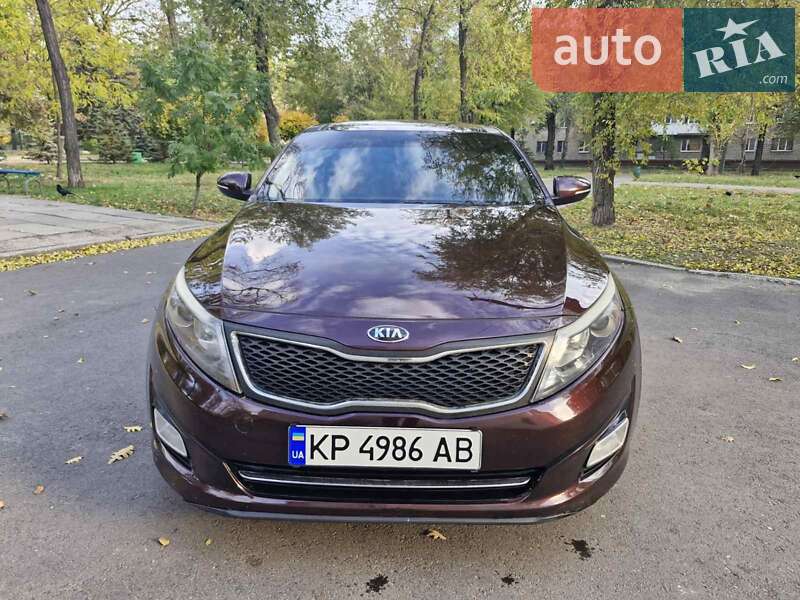 Седан Kia Optima 2014 в Запоріжжі