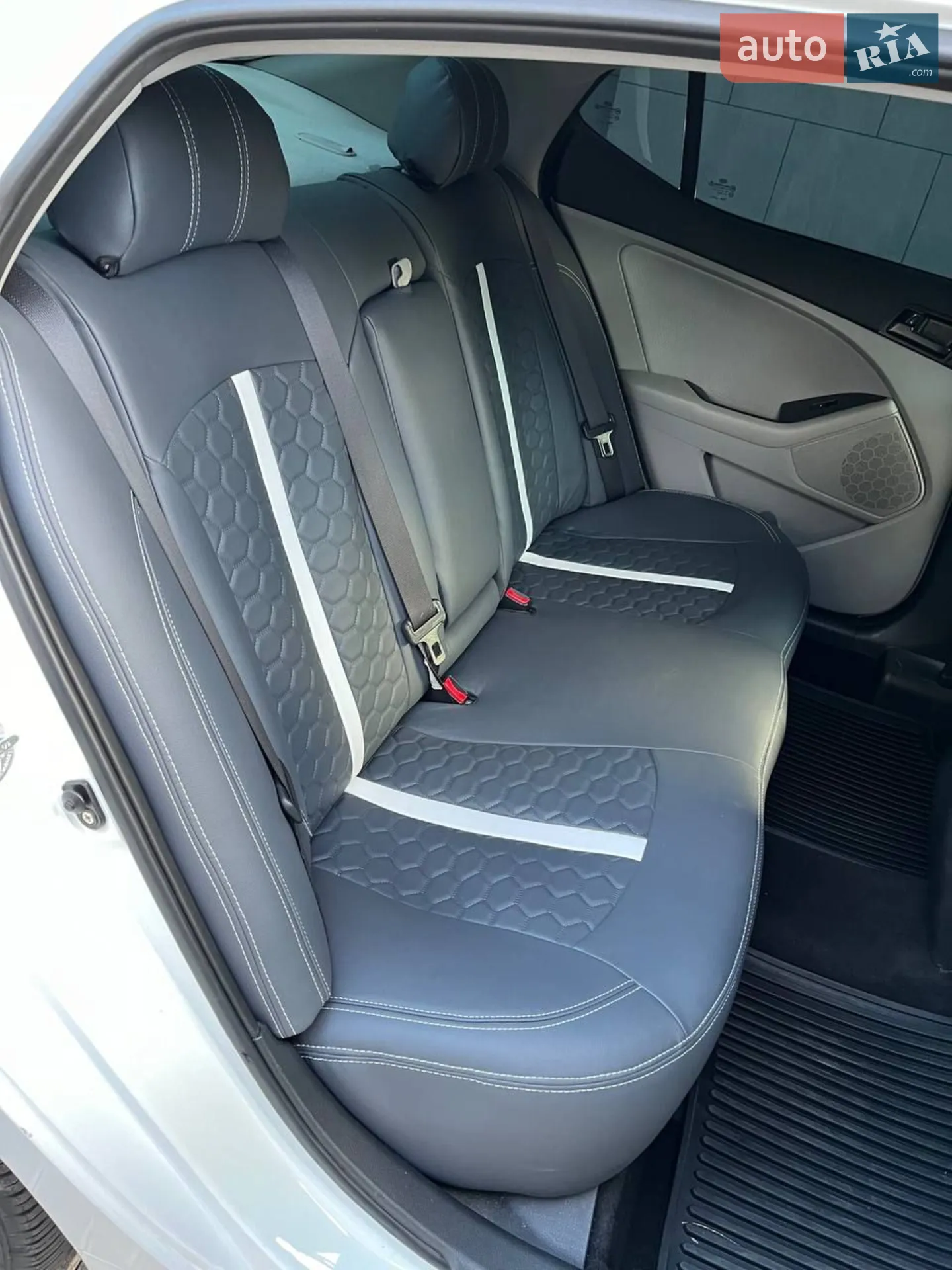 2013 Kia Optima - мініатюра 23
