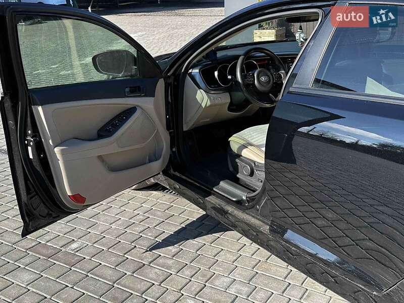 Седан Kia Optima 2014 в Одессе