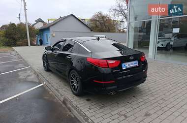 Седан Kia Optima 2015 в Полтаве