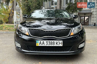 Седан Kia Optima 2013 в 
