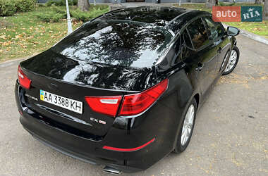 Седан Kia Optima 2013 в 