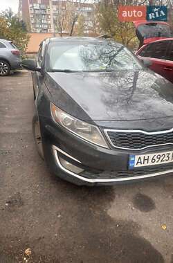 Седан Kia Optima 2013 в Краматорске