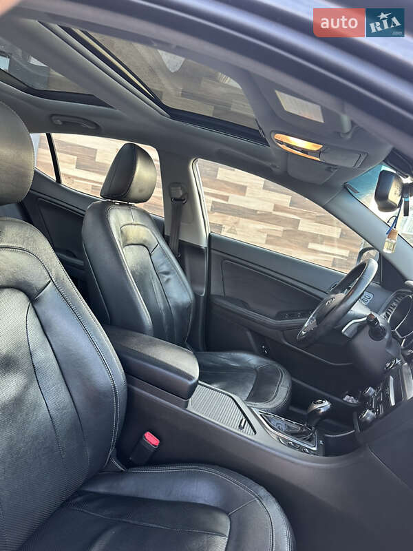 Седан Kia Optima 2012 в Полтаві
