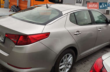 Седан Kia Optima 2013 в Вінниці