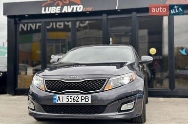 Седан Kia Optima 2015 в Киеве