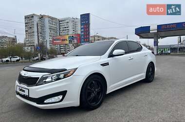 Седан Kia Optima 2015 в Одессе