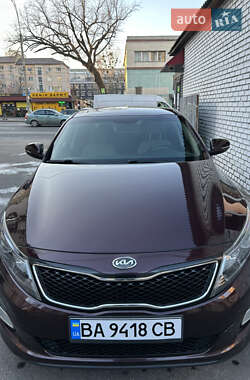 Седан Kia Optima 2013 в Киеве