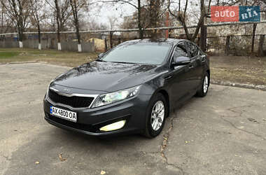 Седан Kia Optima 2012 в Харькове