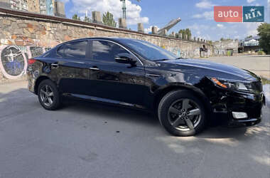 Седан Kia Optima 2015 в Днепре