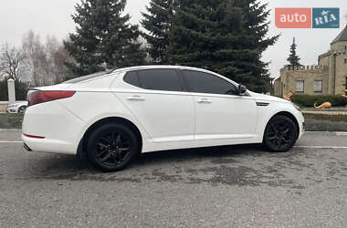 Седан Kia Optima 2013 в Днепре