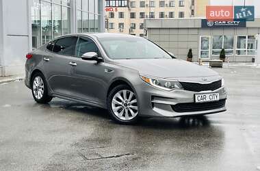 Седан Kia Optima 2016 в Киеве