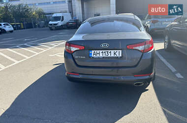 Седан Kia Optima 2012 в Дніпрі