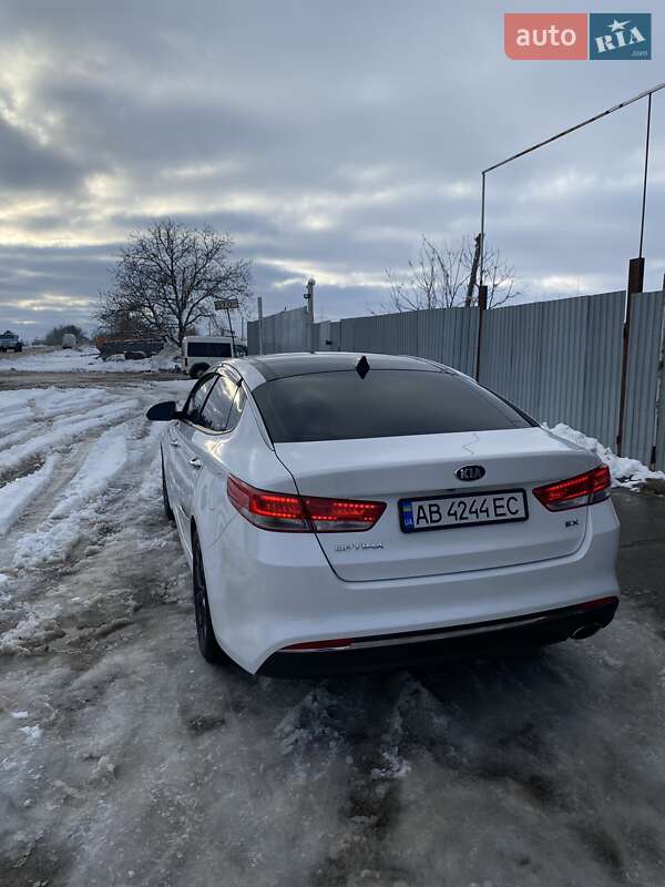 Седан Kia Optima 2016 в Виннице