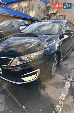 Седан Kia Optima 2013 в Краматорську