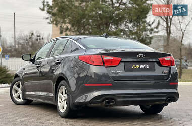 Седан Kia Optima 2014 в Киеве