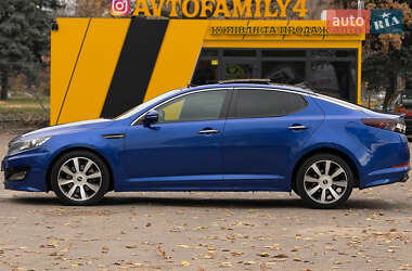 Седан Kia Optima 2012 в Києві